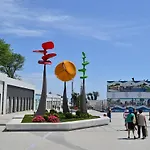 Family Golfstrim In Arcadia 아파트